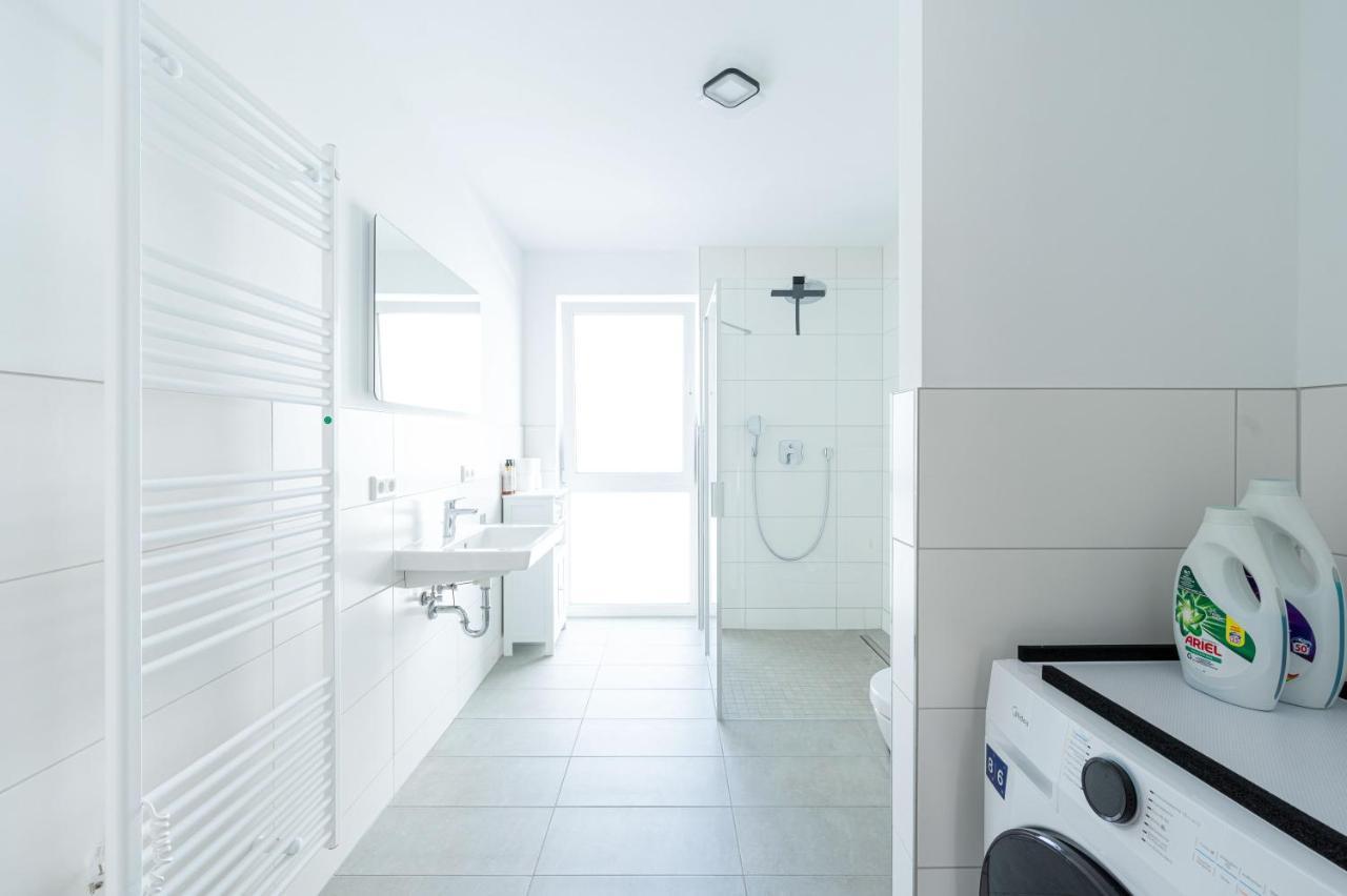 Apartamento Lit Living: Luxus - Box Spring - Parking - Terrace Ludwigshafen am Rhein Exterior foto