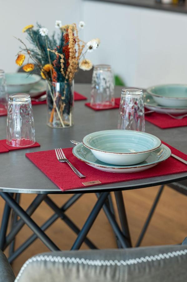 Apartamento Lit Living: Luxus - Box Spring - Parking - Terrace Ludwigshafen am Rhein Exterior foto